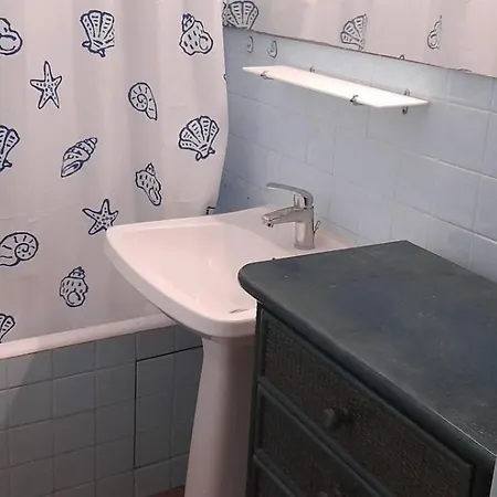 46e, Heliopolis Au Village Naturiste דירה אגדה