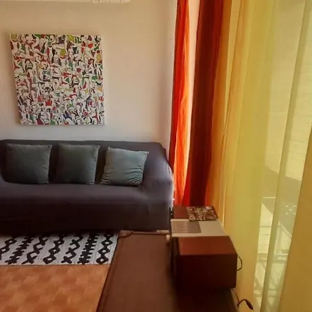 46e, Heliopolis Au Village Naturiste