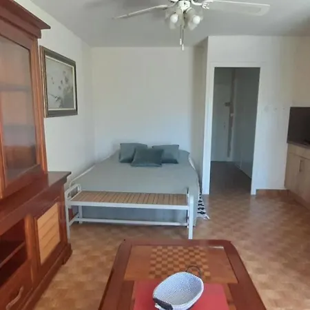 46e, Heliopolis Au Village Naturiste * Agde